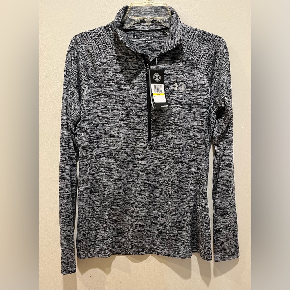 Under Armour NWT Quarter Zip Grey and Black Women’s Pullover size medium